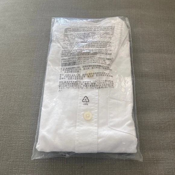 NEW WITH TAGS - Gap Toddler Oxford Button Up - Picture 6 of 7